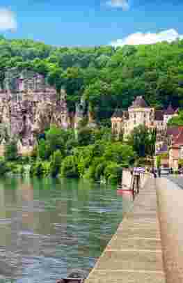 Explore Bordeaux and Dordogne Regions
