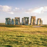 Stonehenge, Cotswolds & Avebury tour from Bath
