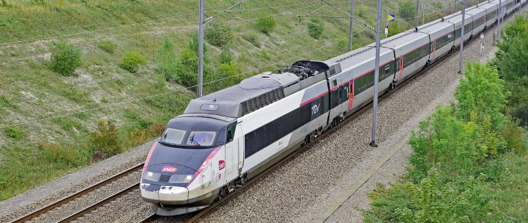 France - TGV Railway - Erich Westendarp, Pixabay.jpg