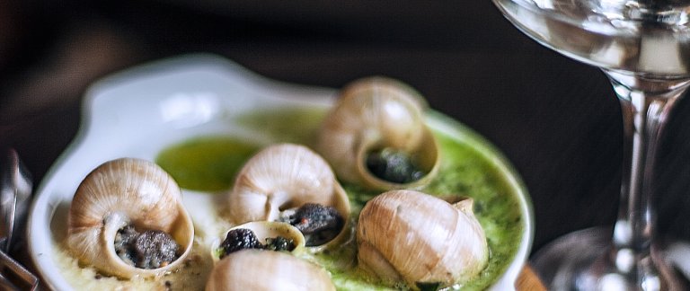 France - Escargots - Maria Orlova, Pexels.jpg