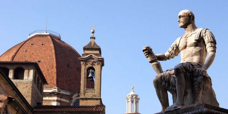San Lorenzo Dome and statue