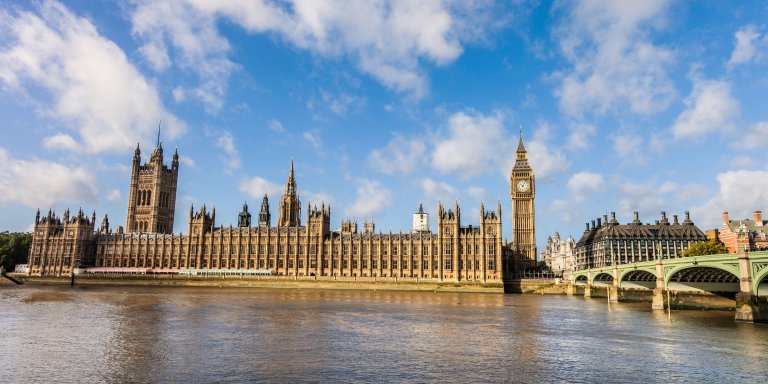 House of Parliament. London. Photo. Leo Patrizi via canva.com.jpg